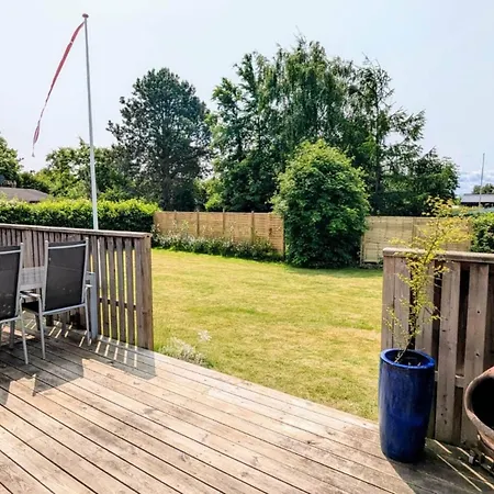 5 Person In 別荘 Løkken